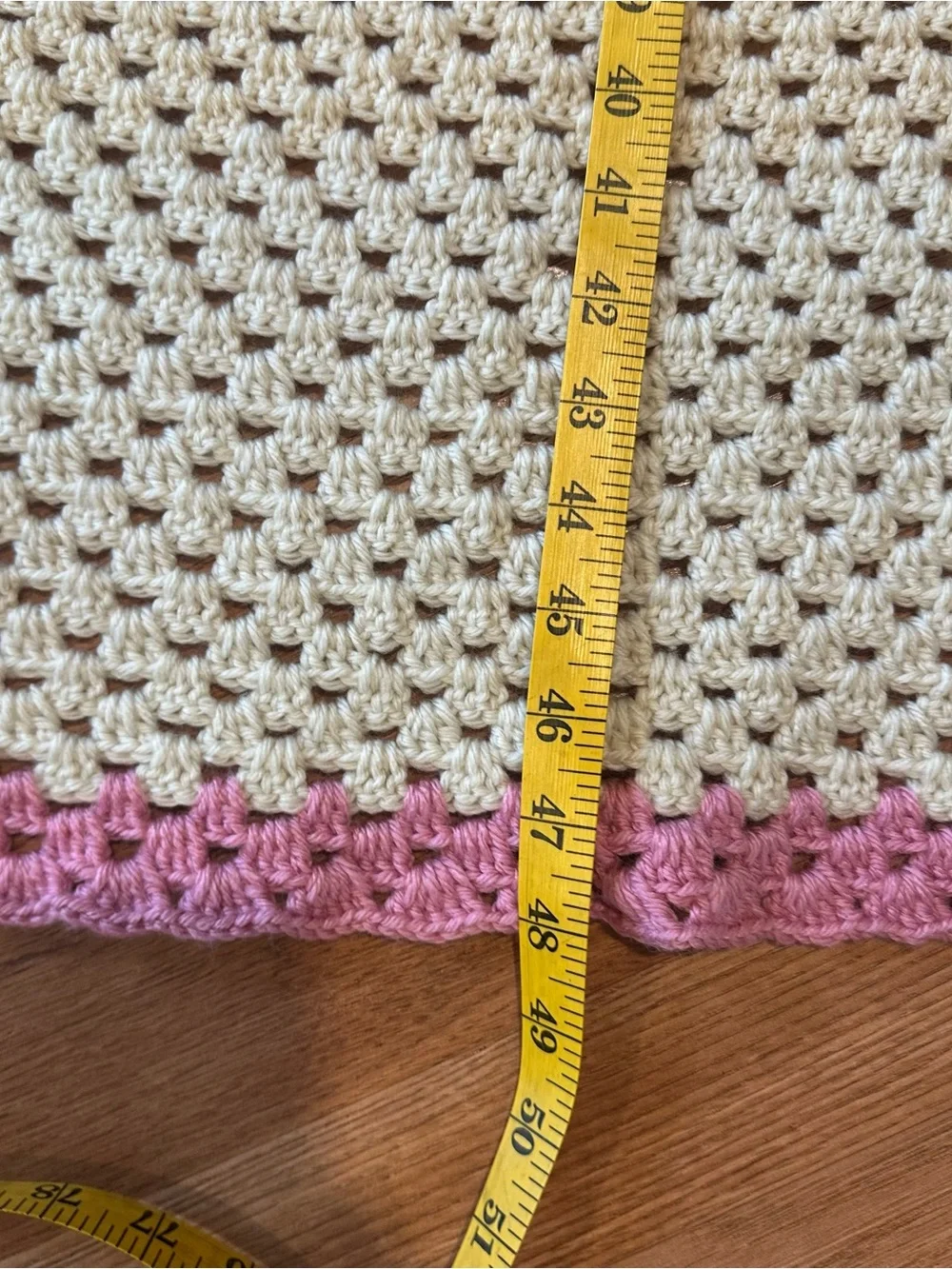 Vintage Handmade Crocheted Baby Blanket Cream Off White Pink Trim 39x48 Granny